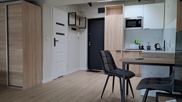 Przytulne 30m² w spokojnej części Widzewa - w pełni wyposażone - Zdjęcie 2/11
