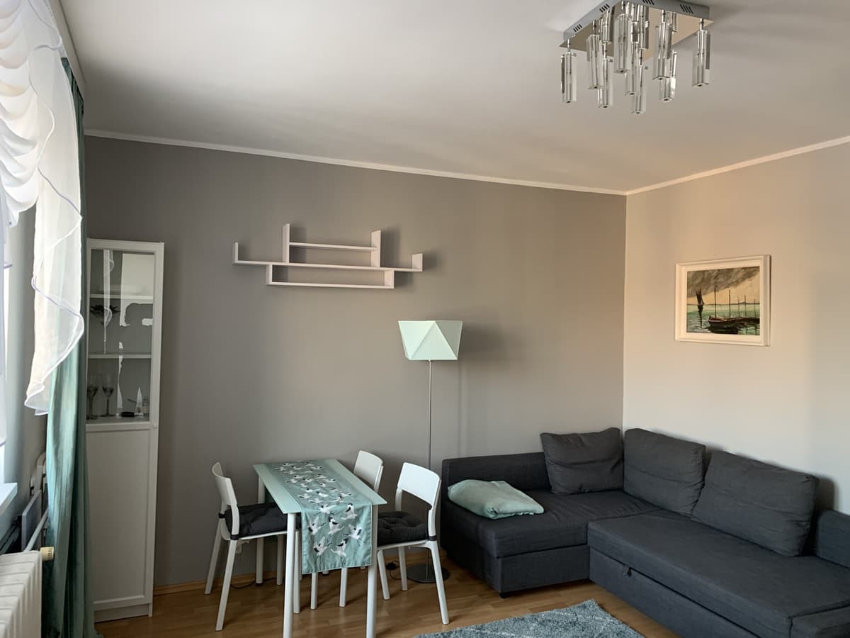 Komfortowe mieszkanie na Bielanach – idealne na start - Zdjęcie 1/9