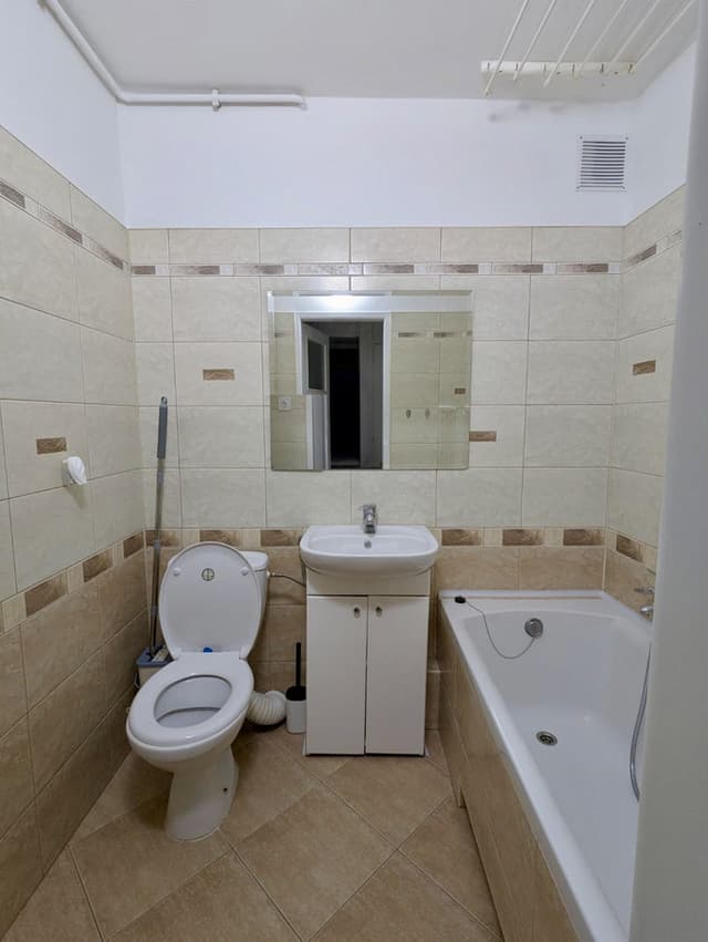 Komfortowe mieszkanie do wynajęcia w Warszawie - Zdjęcie 5/6