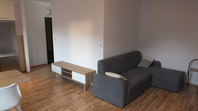 Komfortowe mieszkanie w spokojnej dzielnicy Chełm w Gdańsku - Zdjęcie 5/8