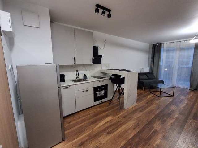 Nowoczesny apartament 36m² w Ursusie, w pełni wyposażony - Zdjęcie 3/9