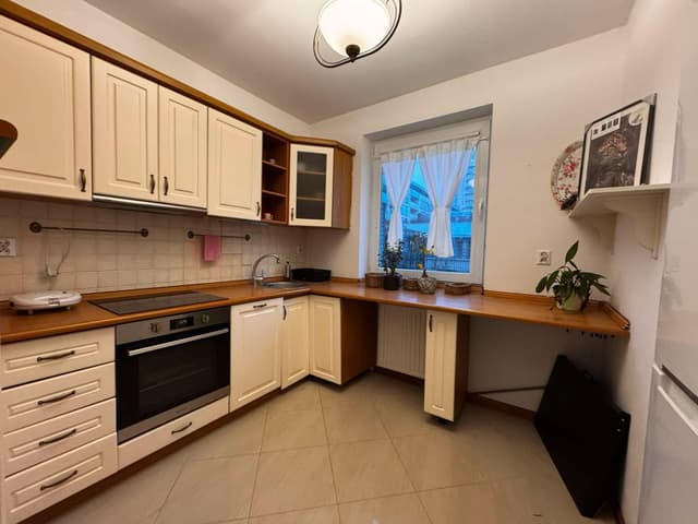 Nowoczesne 37m² z osobną sypialnią na Pradze-Południe - Zdjęcie 3/6