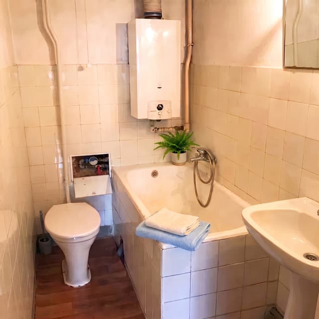 Jasna kawalerka z dużym balkonem w Krowodrzy – ul. Lea - Zdjęcie 4/5