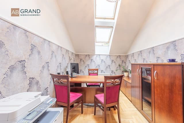 Stylowy dwupoziomowy apartament w centrum Białegostoku - Zdjęcie 3/12