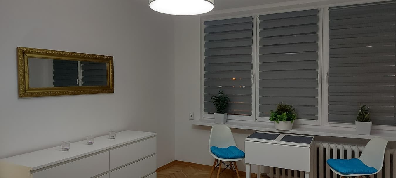 Funkcjonalny apartament na Woli – idealna lokalizacja - Zdjęcie 1/9