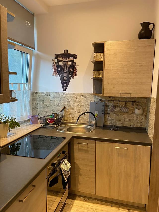 Przytulne studio na Mokotowie, świetna lokalizacja przy metrze - Zdjęcie 3/5