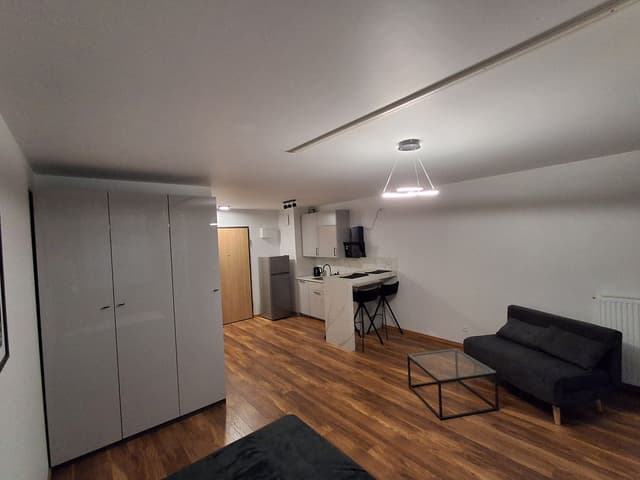Nowoczesny apartament 36m² w Ursusie, w pełni wyposażony - Zdjęcie 2/9