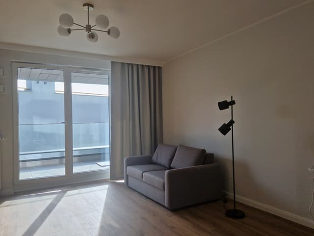 Słoneczne mieszkanie na Bielanach z dobrą komunikacją - Zdjęcie 3/14