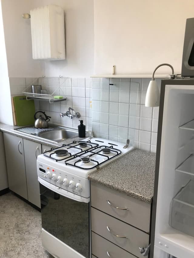 Przytulna kawalerka w sercu Żoliborza, świetna lokalizacja - Zdjęcie 5/6