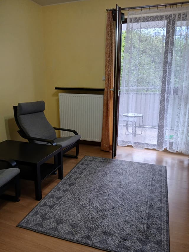 Komfortowe mieszkanie w doskonałej lokalizacji - Zdjęcie 2/12