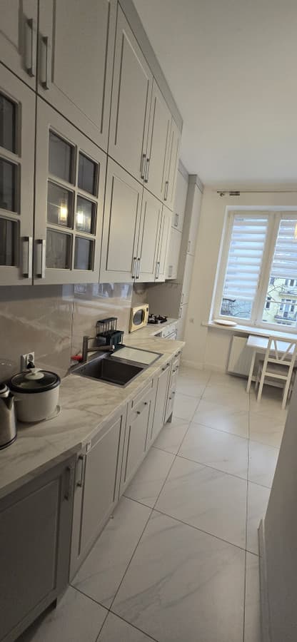 Stylowe 38m² przy alei Niepodległości, pełne wyposażenie - Zdjęcie 1/12