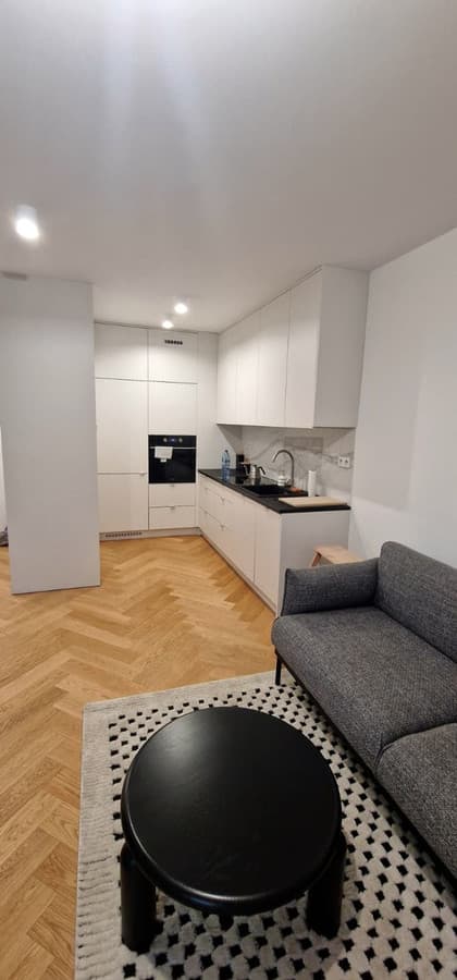 Przytulne mieszkanie w dogodnej lokalizacji przy Sołtysowskiej - Zdjęcie 1/9