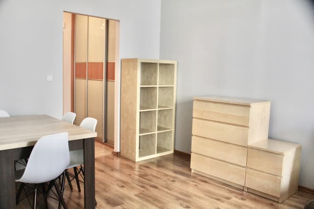 Komfortowe mieszkanie na Mokotowie - Zdjęcie 2/8