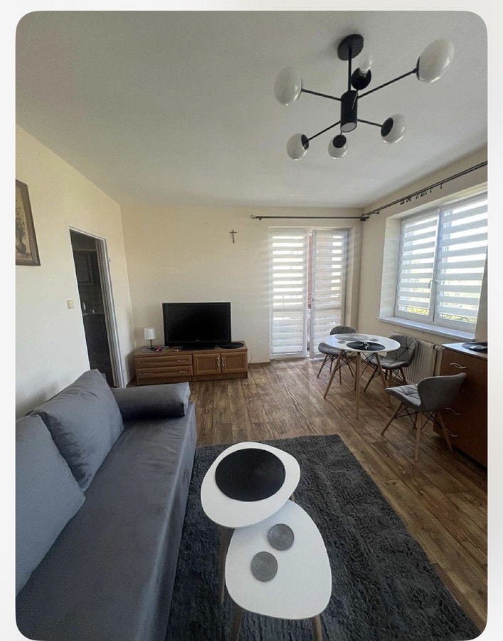 Przytulna kawalerka w spokojnej części Mistrzejowic - Zdjęcie 1/9