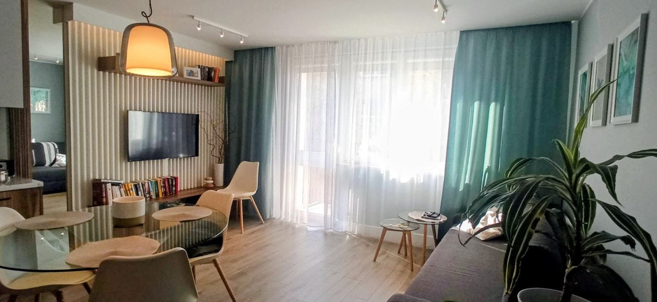 Nowoczesne studio z balkonem w zielonej części Wawra - Zdjęcie 1/8