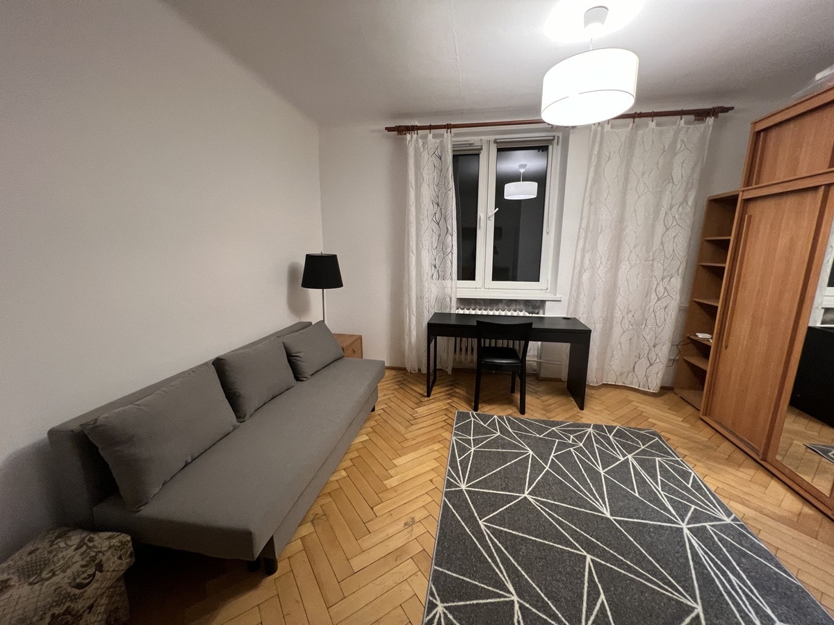 Komfortowe mieszkanie na Woli, w pełni wyposażone - Zdjęcie 1/8