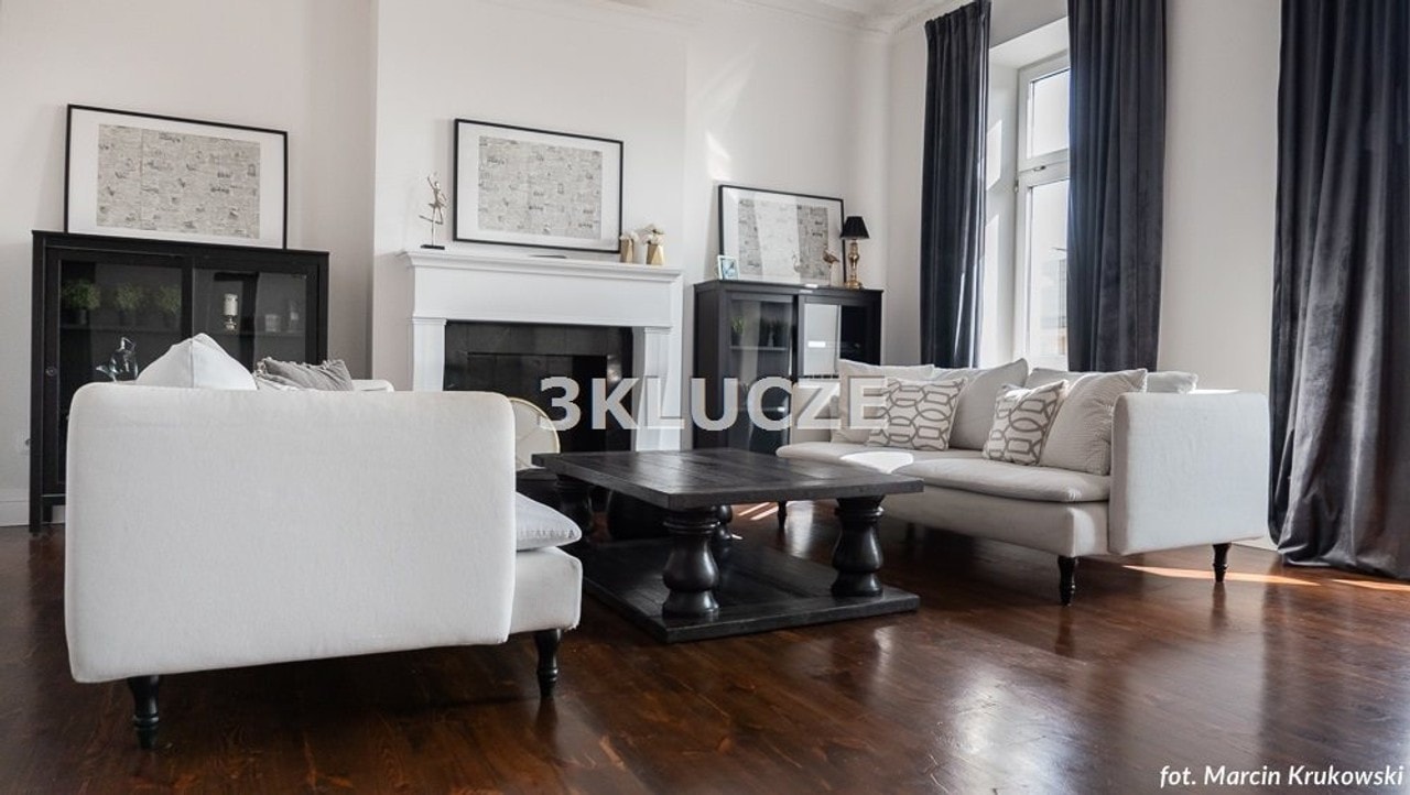Gotowiec inwestycyjny: 2 apartamenty przy Placu Litewskim - Zdjęcie 1/20
