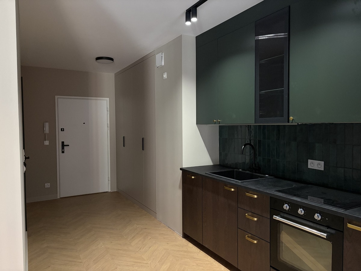 Dwupokojowe mieszkanie na Widzewie - gotowe do zamieszkania - Zdjęcie 1/12