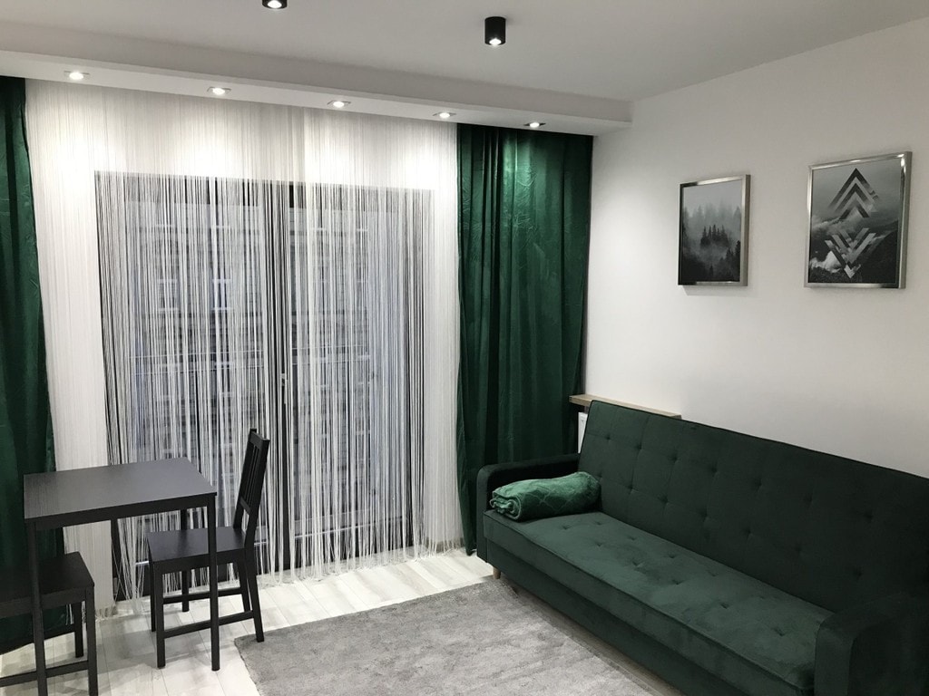 Nowoczesna kawalerka w Angel City z klimatyzacją i SPA - Zdjęcie 1/15
