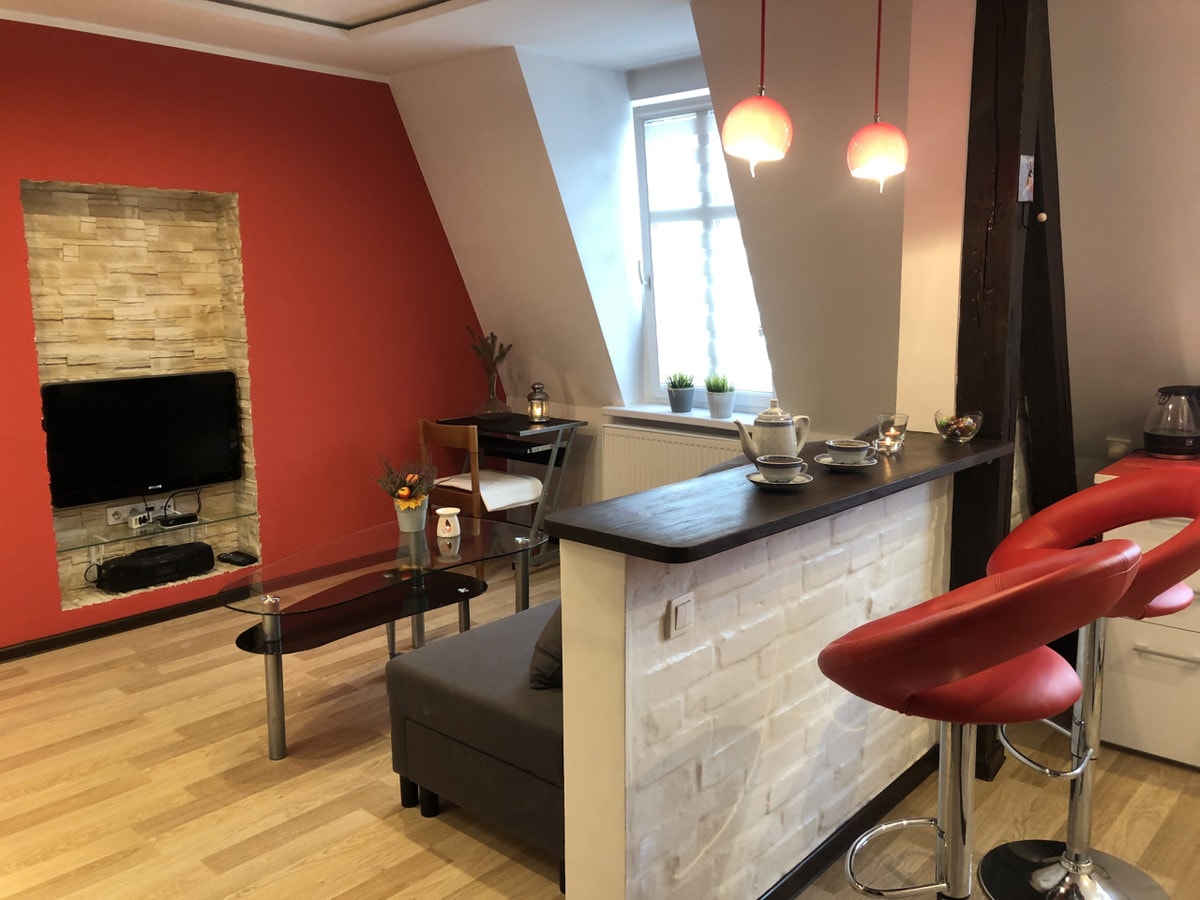 Nowoczesne studio w sercu Jeżyc - idealne dla singla lub pary - Zdjęcie 1/12