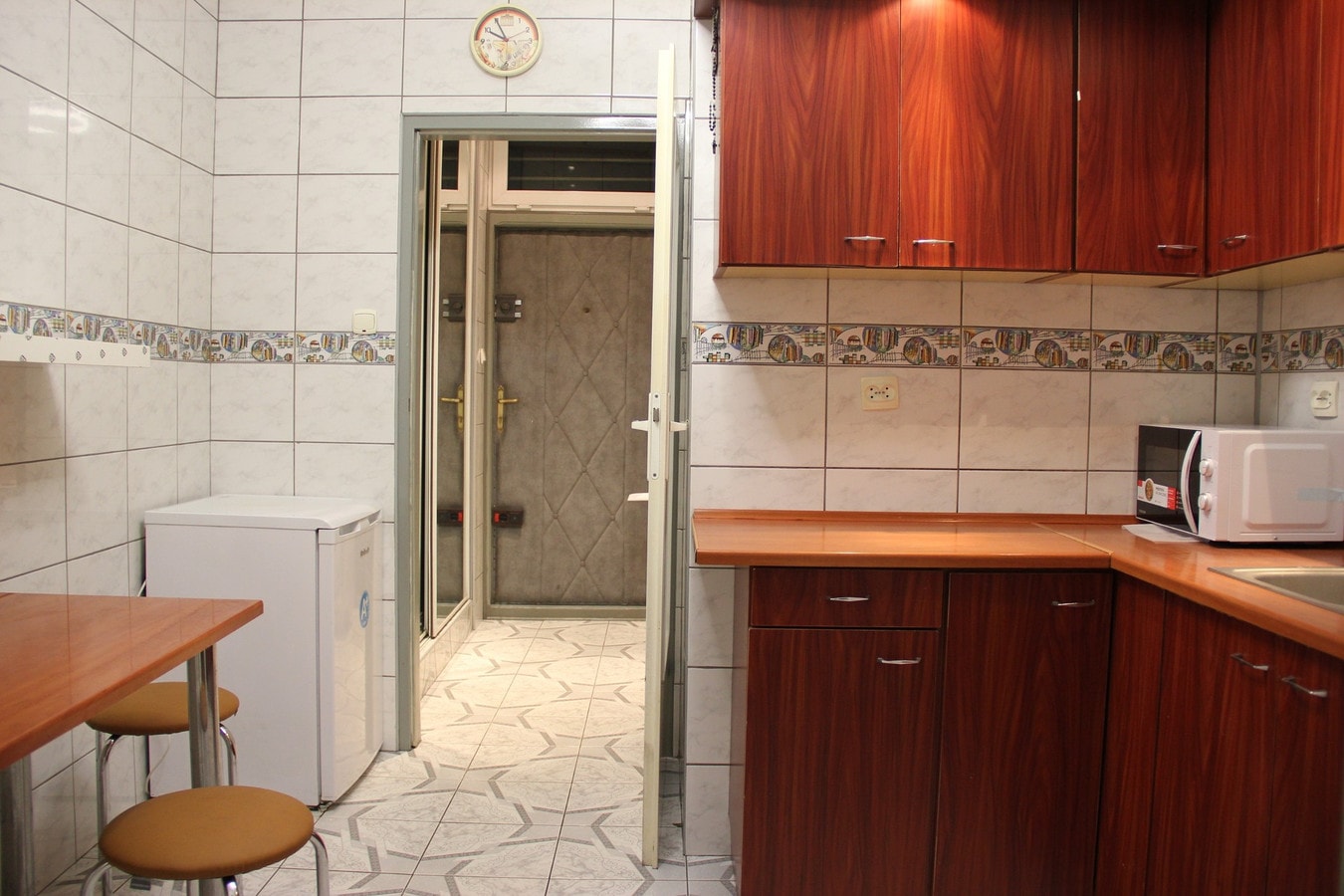 Funkcjonalne mieszkanie w Krakowie - do negocjacji - Zdjęcie 1/6