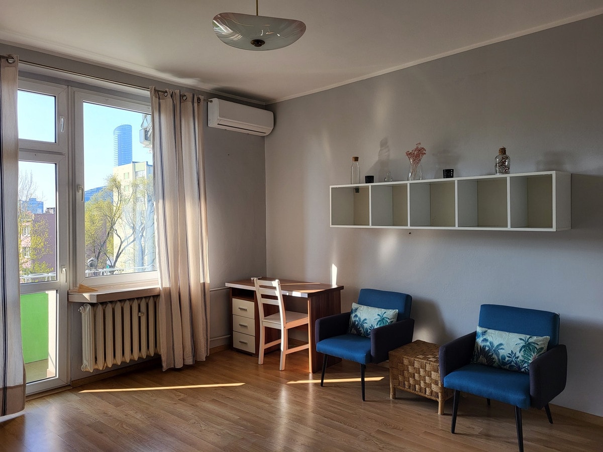 Przytulne mieszkanie do wynajęcia we Wrocławiu - Zdjęcie 1/10