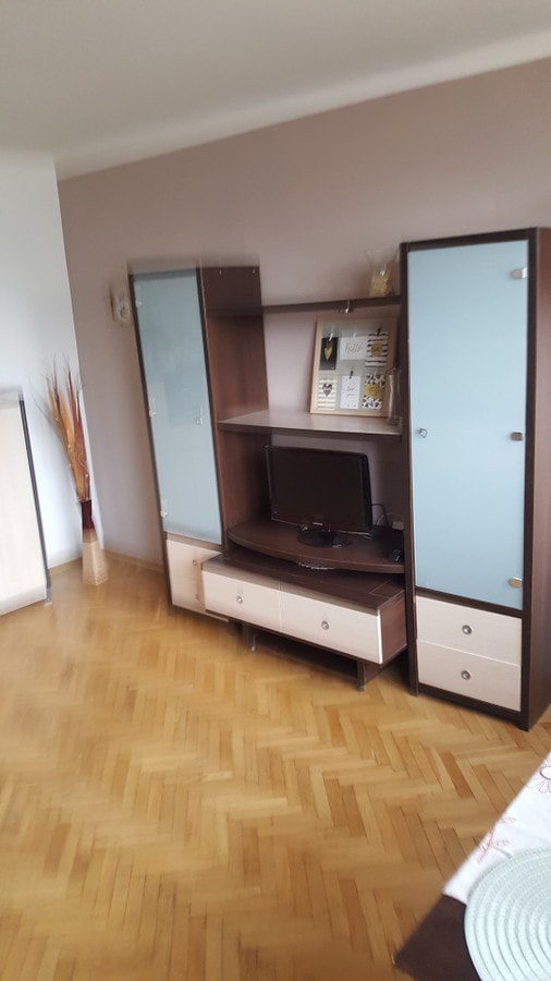 Przytulne 26,5 m² na Teofilowie - funkcjonalność i dobra lokalizacja - Zdjęcie 1/9