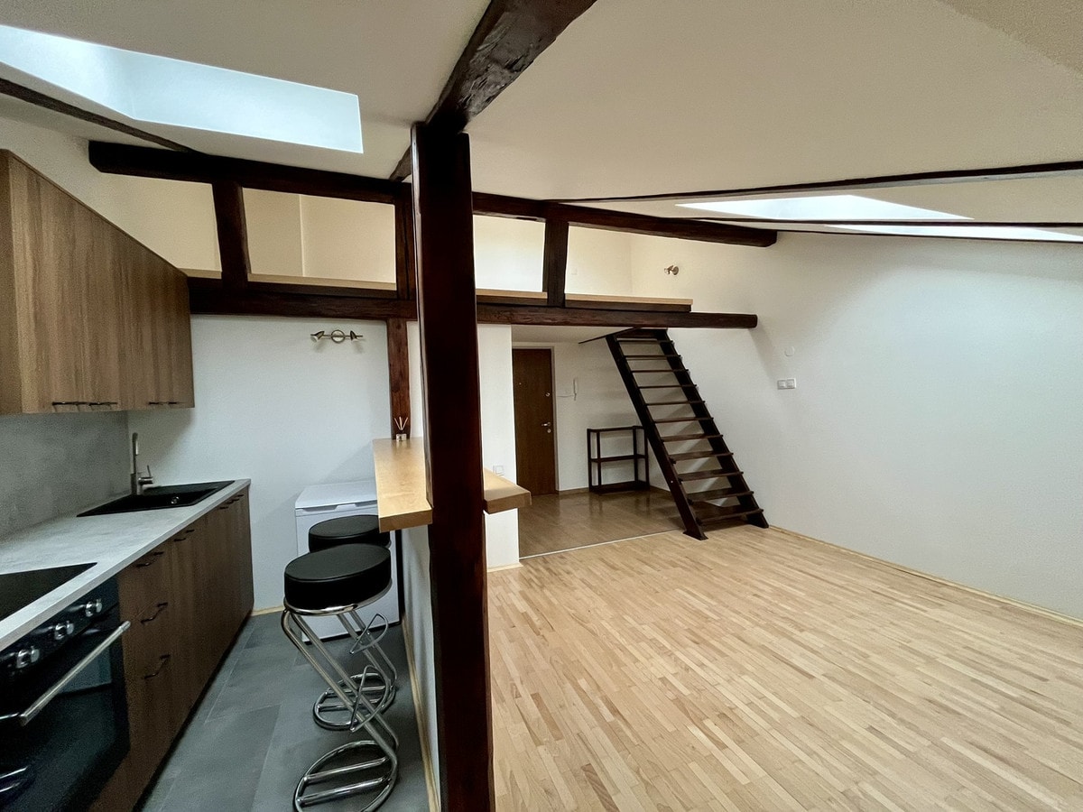 Atrakcyjne mieszkanie w centrum Krakowa - Zdjęcie 1/10