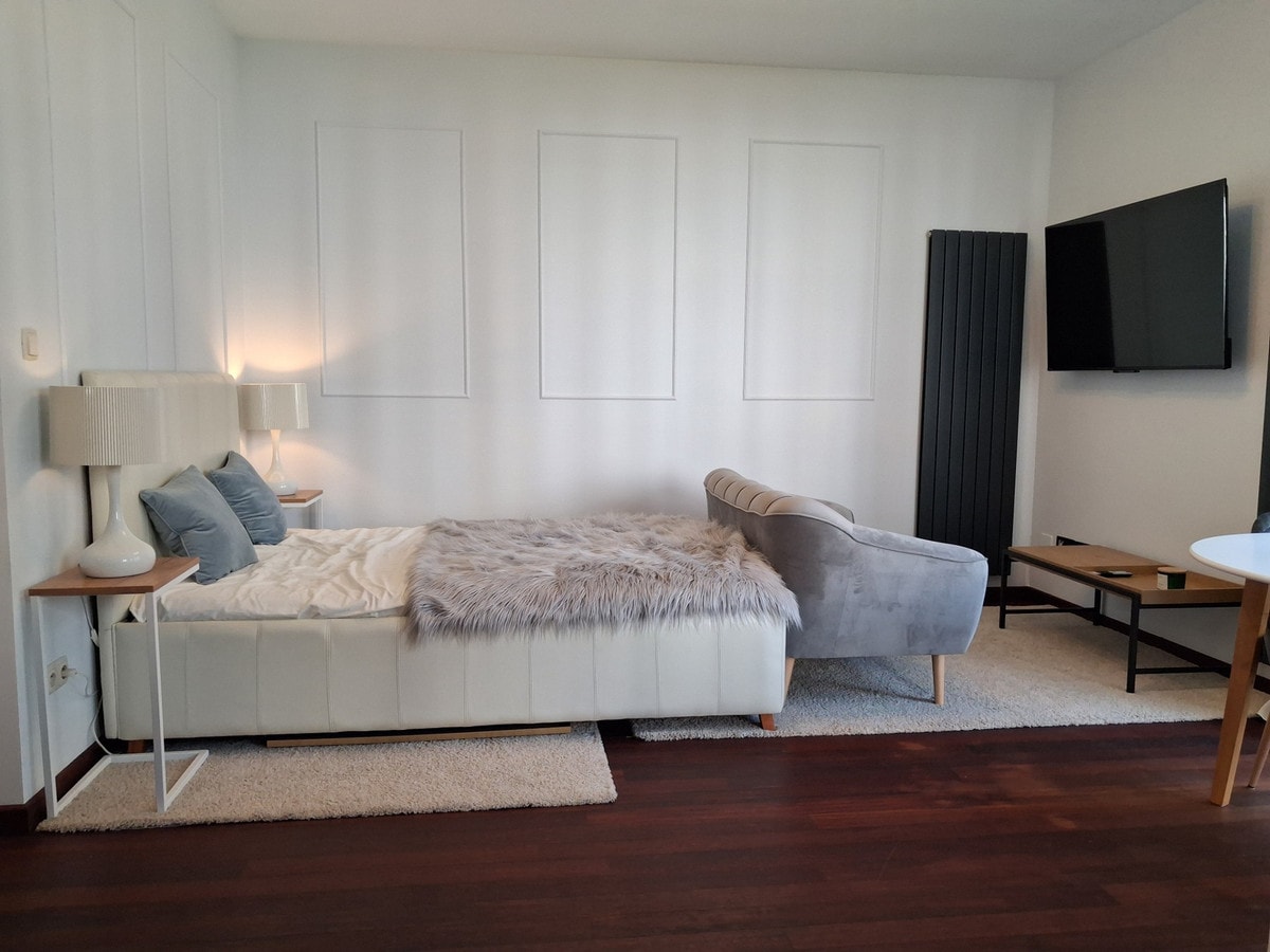 Nowoczesny apartament w sercu Warszawy - Śródmieście - Zdjęcie 1/21