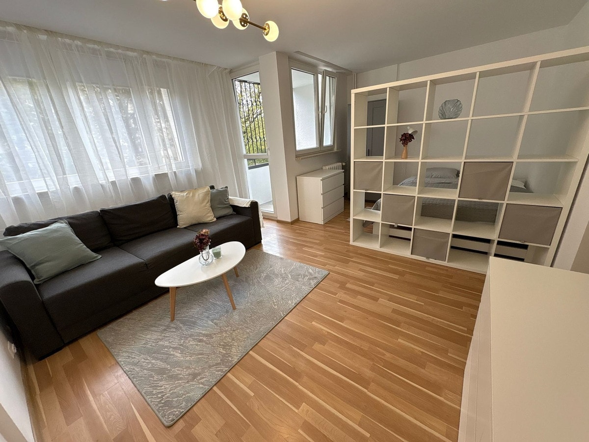 Funkcjonalne mieszkanie na Targówku, możliwość negocjacji - Zdjęcie 1/8