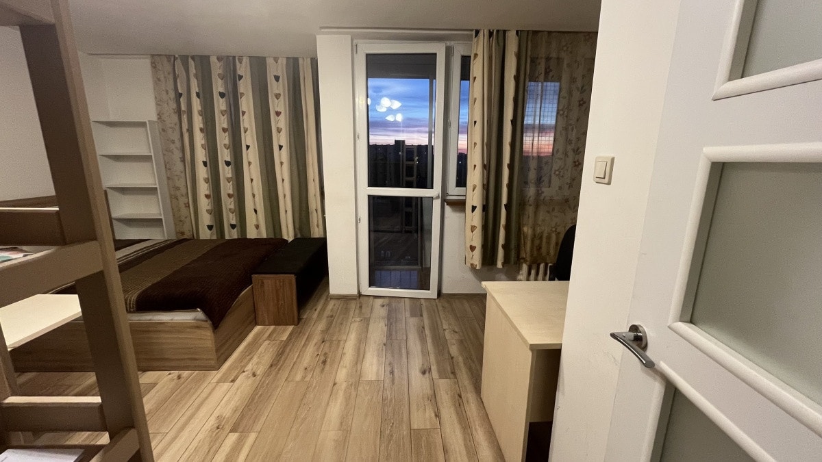 Przytulne mieszkanie w sercu warszawskiej Pragi-Północ - Zdjęcie 1/15