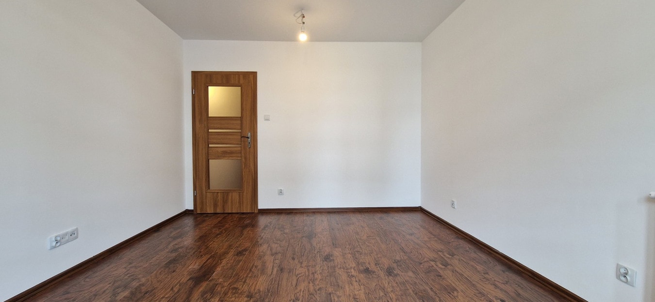 Dwupokojowe mieszkanie na Czyżynach - świetna cena! - Zdjęcie 1/12