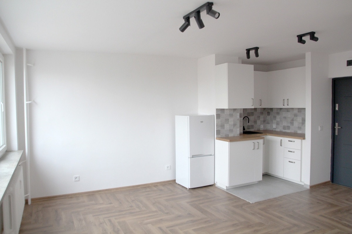 Przytulna kawalerka przy metrze na Bielanach, 26m² - Zdjęcie 1/10