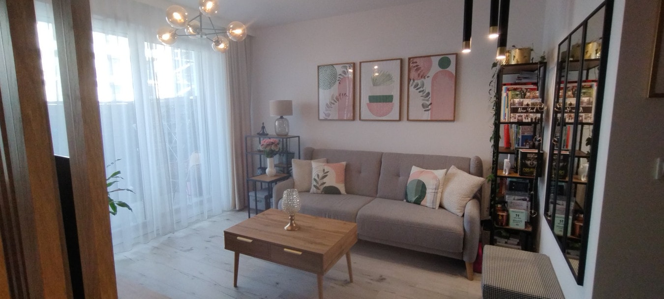 Komfortowy apartament w Jasieniu, Gdańsk – balkon - Zdjęcie 1/12