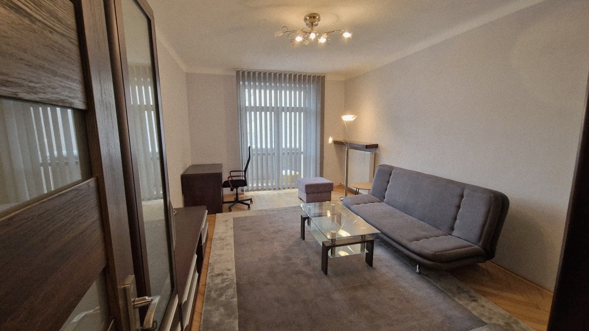 Klimatyczne 2-pokojowe mieszkanie na Krowodrzy - Zdjęcie 1/8