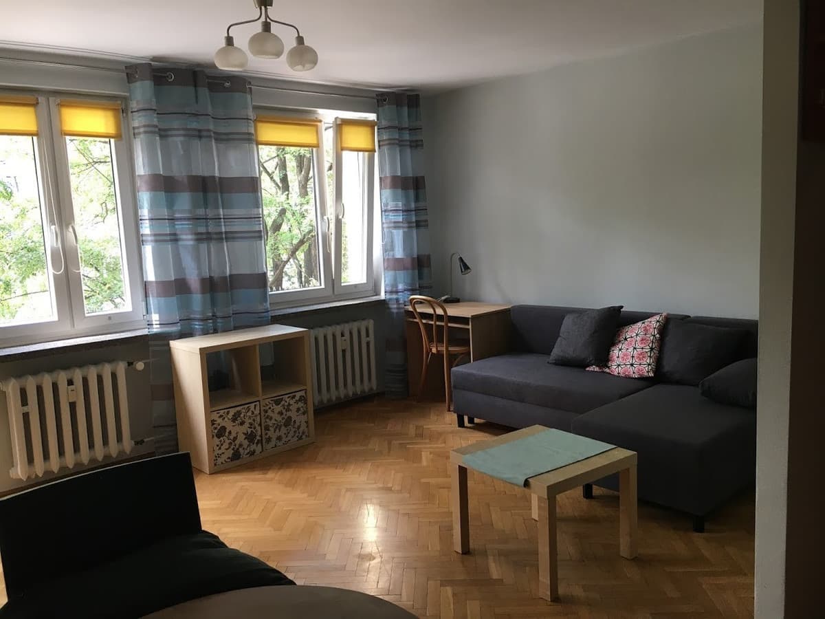 Nowoczesne studio przy al. Kijowskiej, blisko Galerii Krakowskiej - Zdjęcie 1/9