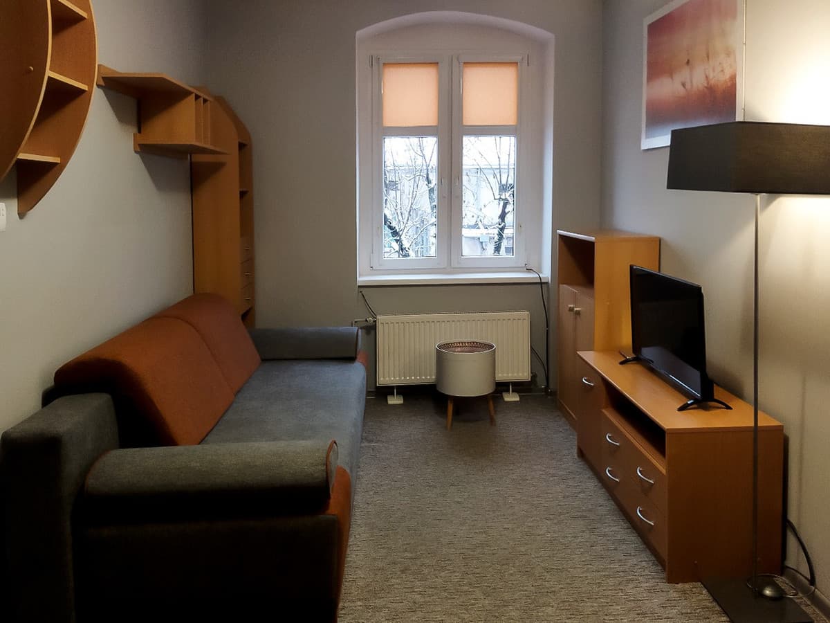 Nowoczesna kawalerka z klimatyzacją na Krzykach - Zdjęcie 1/8