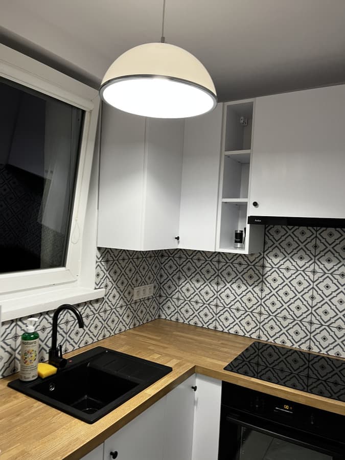 Nowoczesna kawalerka 27m² w sercu Woli, blisko metra - Zdjęcie 1/8