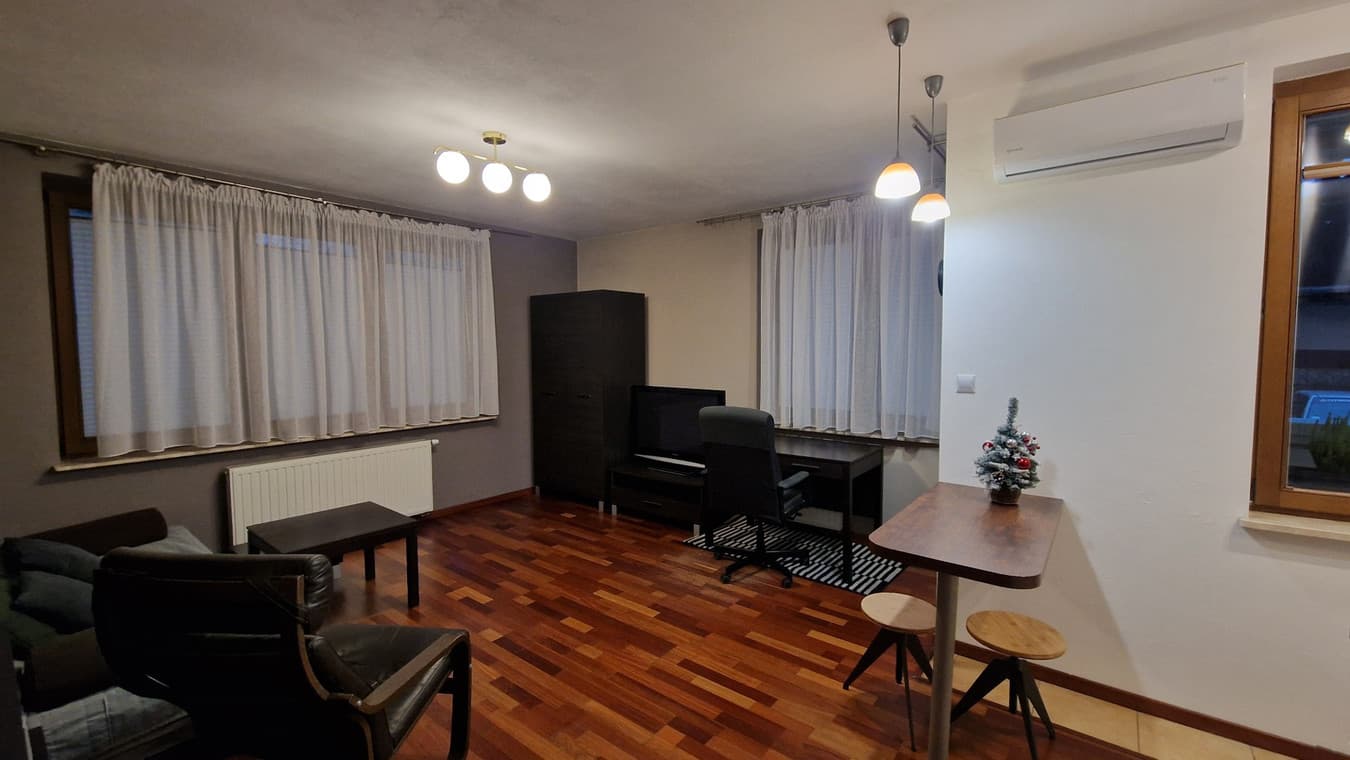 Nowoczesny apartament 34m² w Grzegórzkach, klimatyzacja - Zdjęcie 1/8
