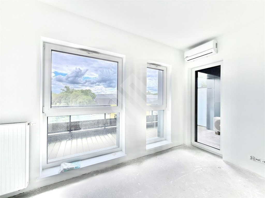 Nowoczesny apartament z widokiem na Brdę w River Towers - Zdjęcie 1/9