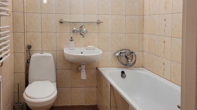 Jasne mieszkanie przy Parku Łazienkowskim na Mokotowie - Zdjęcie 3/8