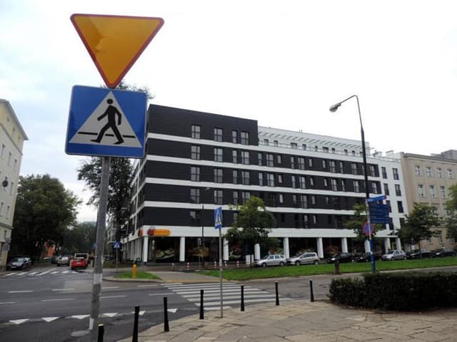 Komfortowe 2-pokojowe mieszkanie na Woli - Zdjęcie 2/11