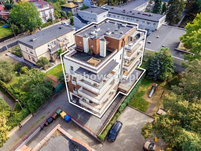 Wyjątkowe mieszkanie na Bojarach z tarasem na dachu - Zdjęcie 3/16
