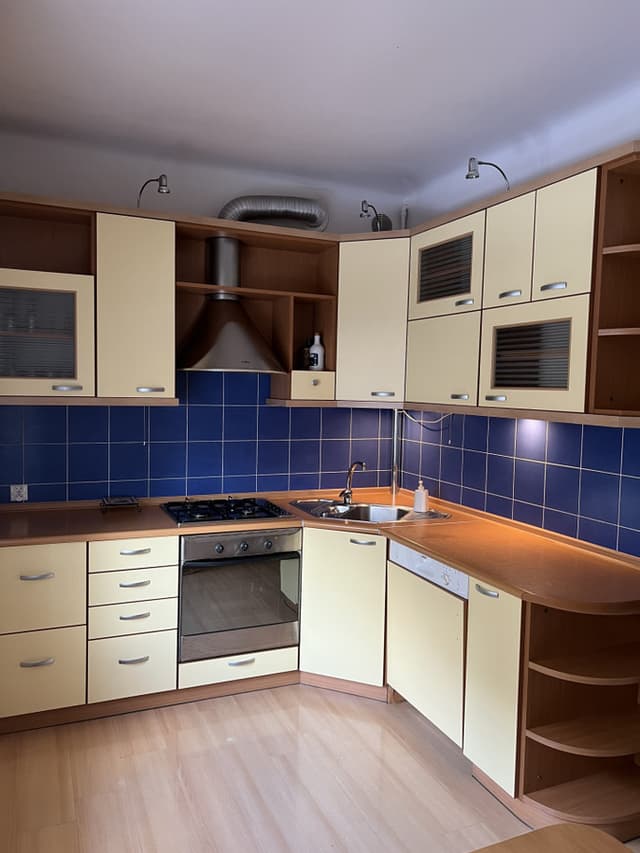 Łódź Bałuty: Wygodne mieszkanie z łatwym dostępem do miasta - Zdjęcie 3/8