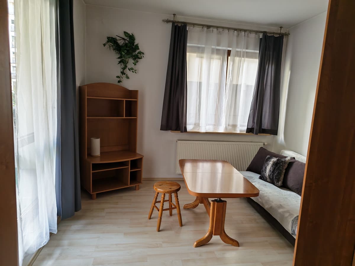 Stylowa kawalerka z dużym tarasem przy Polu Mokotowskim - Zdjęcie 1/8