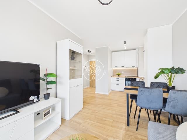Nowoczesne mieszkanie, duży balkon, Nowe Horyzonty - Zdjęcie 2/16