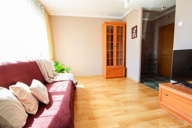 Słoneczne 2 pokoje blisko Centrum – Osiedle Piasta - Zdjęcie 3/10