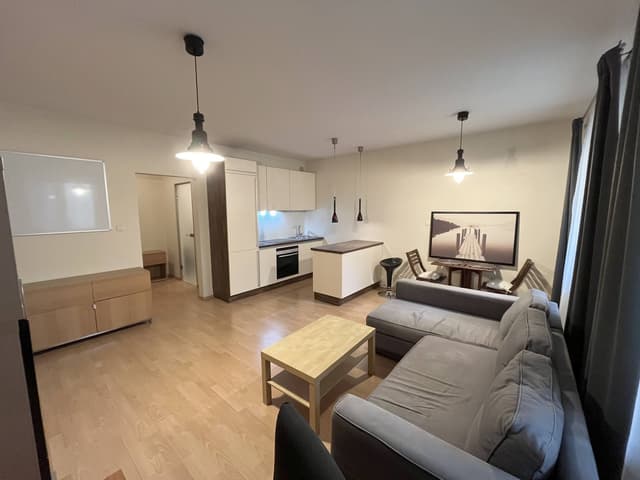 Komfortowy apartament w prestiżowej lokalizacji - Zdjęcie 2/12