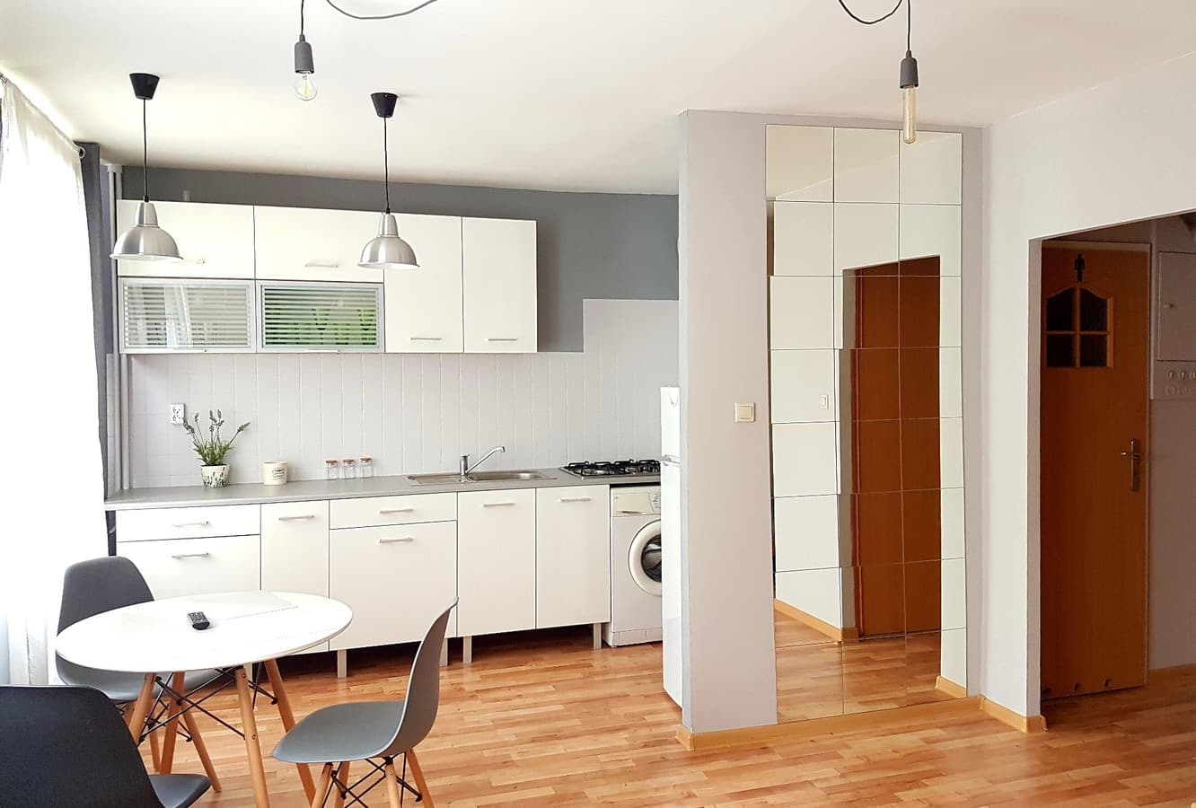 Przytulne 30m² na Bałutach, świeżo po remoncie, dobra komunikacja - Zdjęcie 1/8