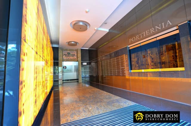 Ekluzywny apartament w prestiżowej inwestycji w centrum - Zdjęcie 3/16
